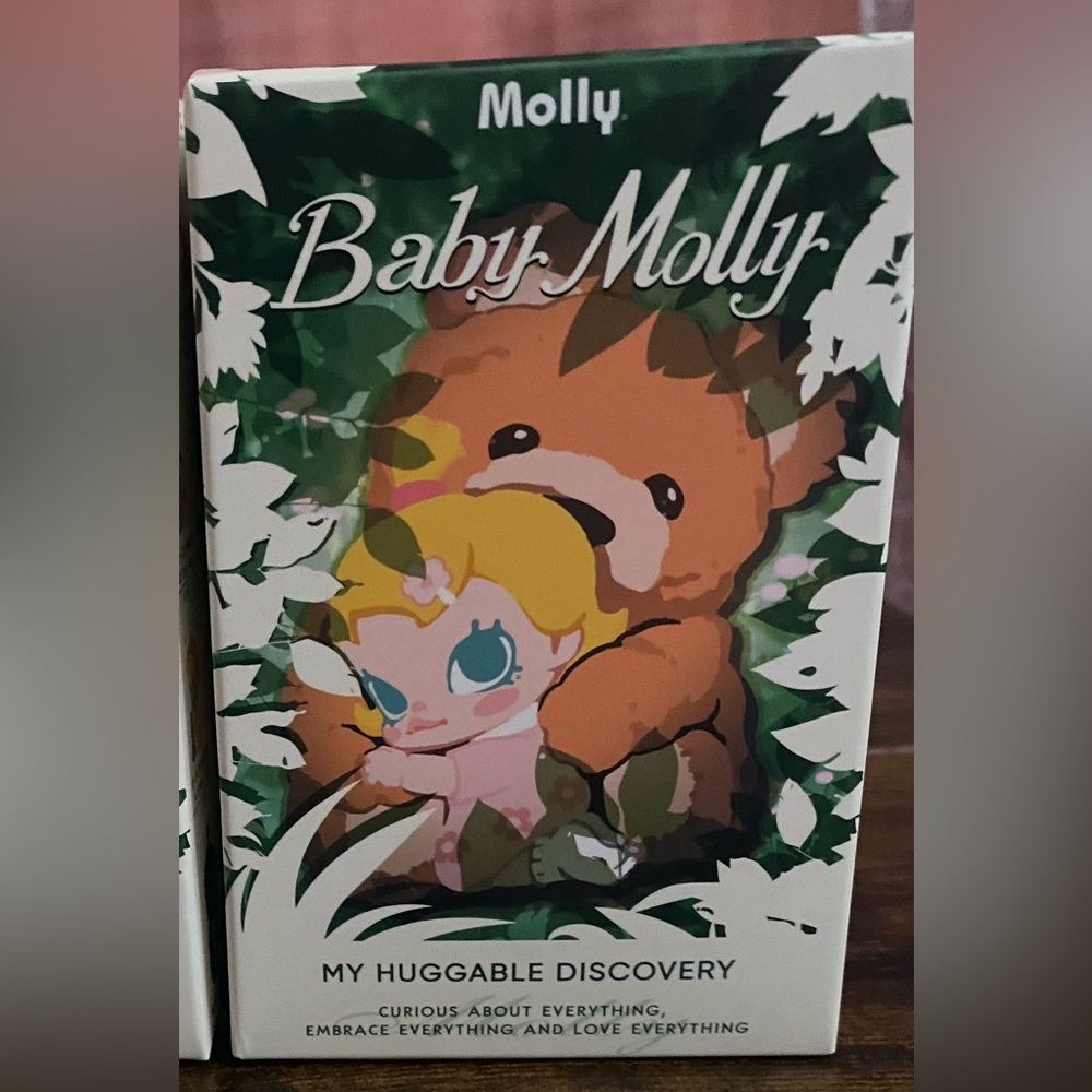 Baby Molly: My huggable discovery series figures